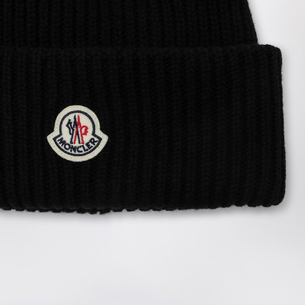 Moncler Cuffia nera in lana e cashmere In Saldo