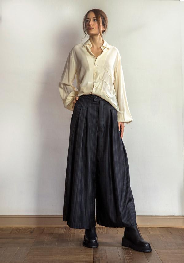 Rose & Lini A TENTATIVE ATELIER COTTON “STRIPED” CHARCOAL PANTS Offerta