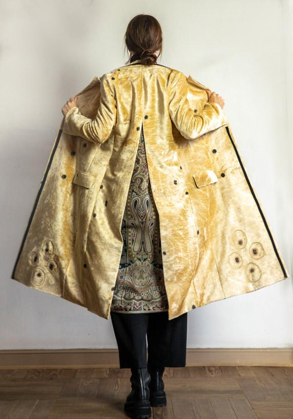 Rose & Lini IBRIGU VELVET SILK COAT “920” GOLD Nuova