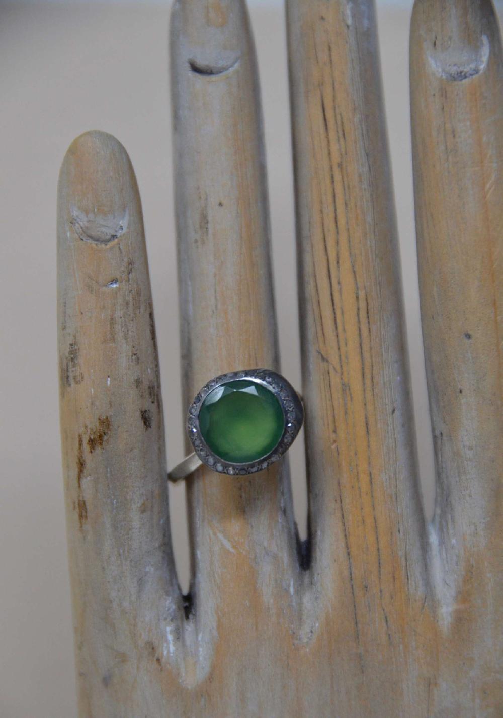 Rose & Lini ROSAMARIA “BEGUM” DIAMONDS & SERPENTINE SILVER RING 2025
