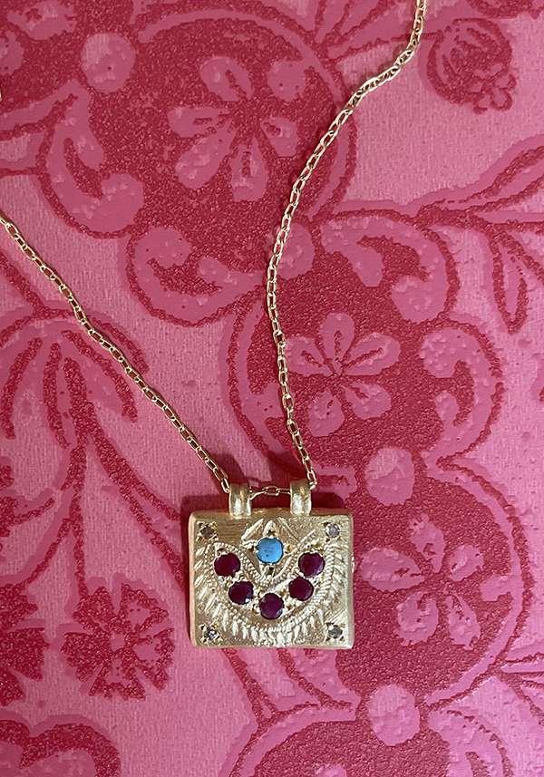 Rose & Lini 5 OCTOBRE “GAIA T.” GOLD MEDAL NECKLACE Soddisfazione Garantita