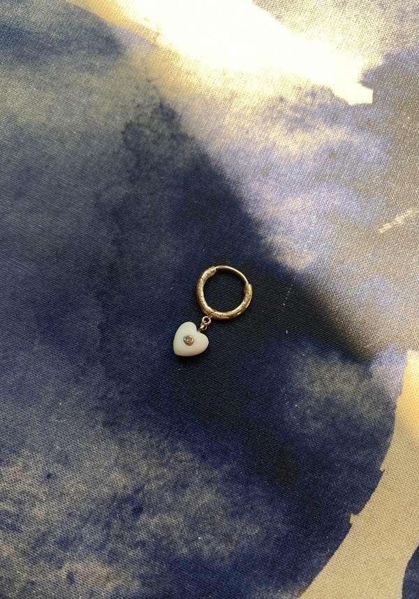 Rose & Lini 5 OCTOBRE “LOLA D” WHITE HEART SINGLE EARRING Shopping Online