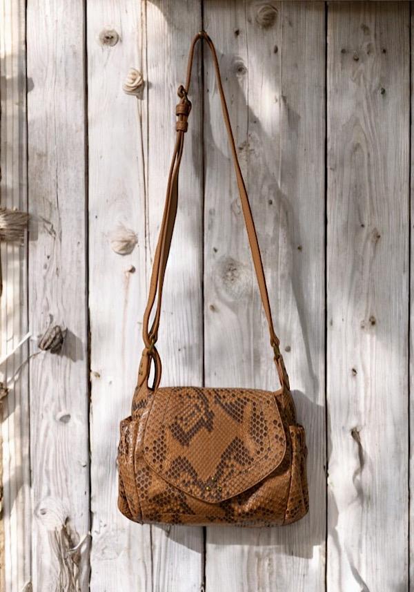 Rose & Lini JÉRÔME DREYFUSS “HELMUT S” GOLD PYTHON BAG In Vendita