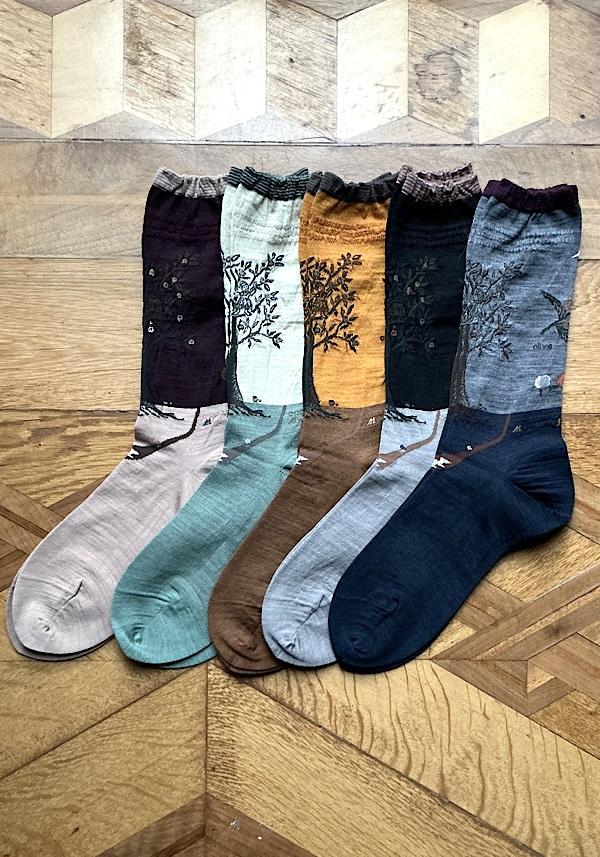 Rose & Lini ANTIPAST WOOL “OLIVE HARVEST” AM-790 SOCKS BLACK Offerte