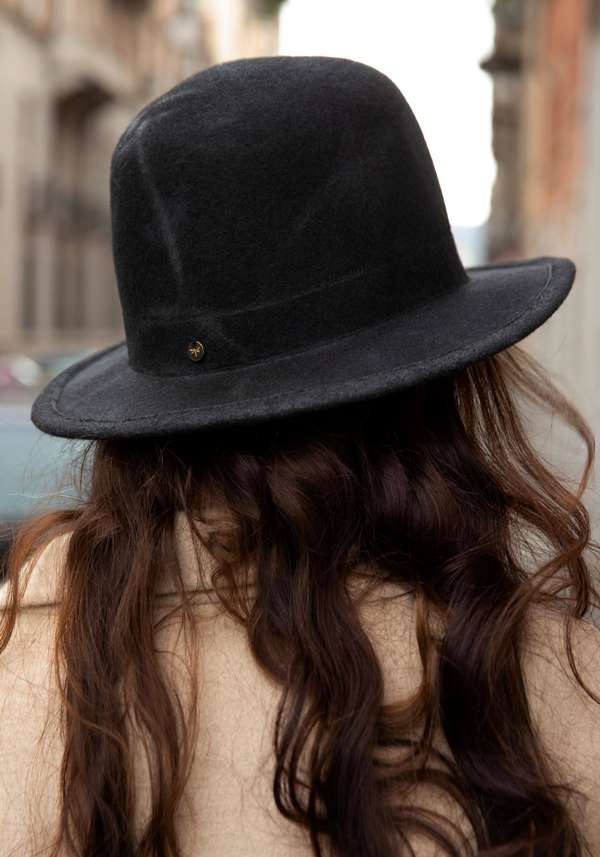 Rose & Lini YESEY “PAINT EDDY” BLACK FELTED HAT Qualità