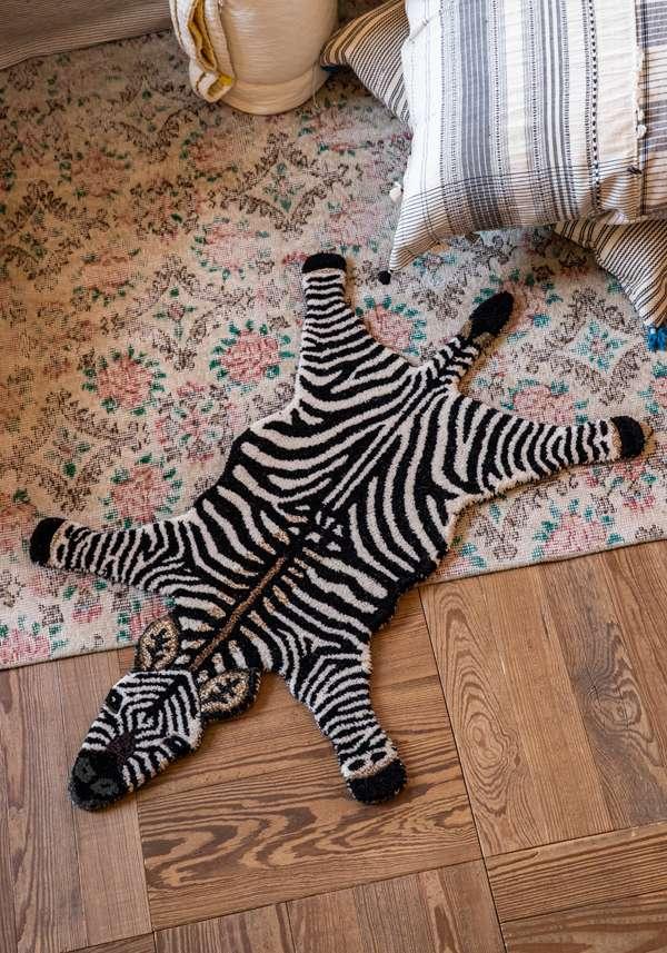 Rose & Lini DOING GOODS “STRIPEY ZEBRA” SMALL RUG In Linea