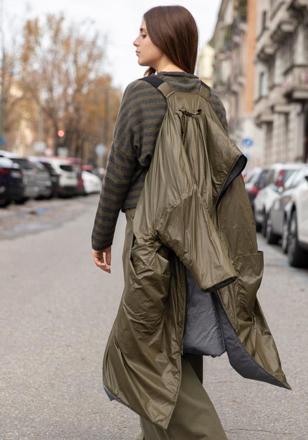 Rose & Lini KIMONORAIN REVERSIBLE “DUST COAT” GREY & GREEN Sconto
