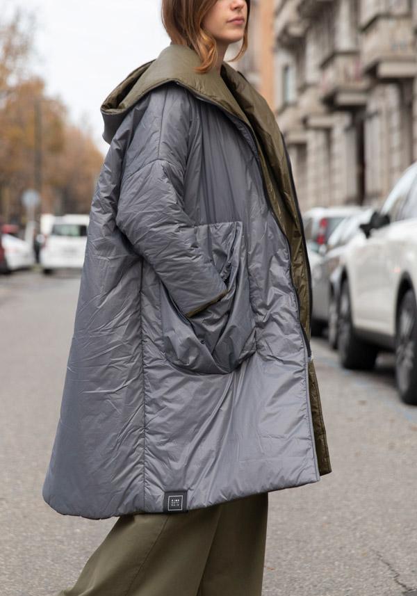 Rose & Lini KIMONORAIN REVERSIBLE “DUST COAT” GREY & GREEN Sconto