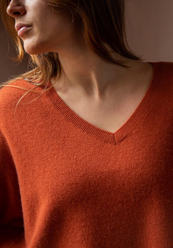 Rose & Lini ABSOLUT CASHMERE “PONCHO CAMILLE” CINNAMON Qualità Garantita