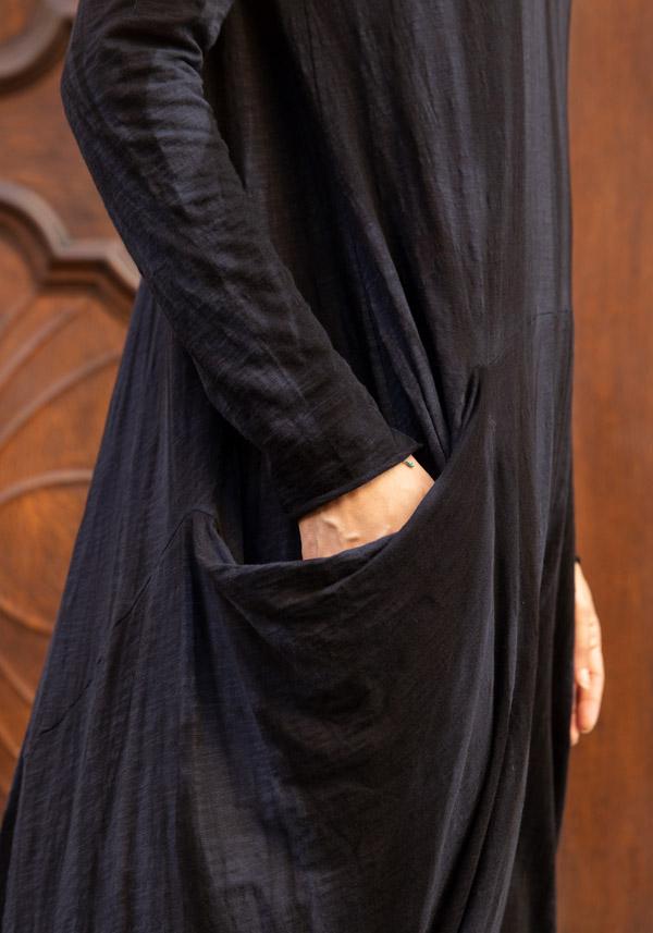 Rose & Lini GILDA MIDANI “RECORTES LONG DRESS” BLACK Nuova