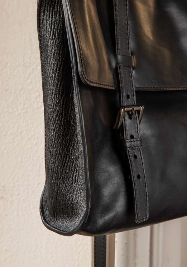 Rose & Lini NUMERO10 “MADEIRA” BLACK LEATHER BAG Offerta Giorno del Papà