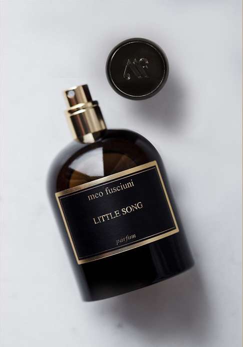 Rose & Lini MEO FUSCIUNI “LITTLE SONG” PARFUM Ritorno libero
