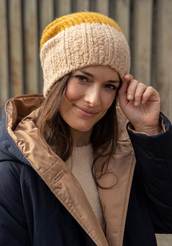 Rose & Lini DANIELAPI CASHMERE & SILK “IGLOO BICOLOR” CREAM & MUSTARD BEANIE Qualità