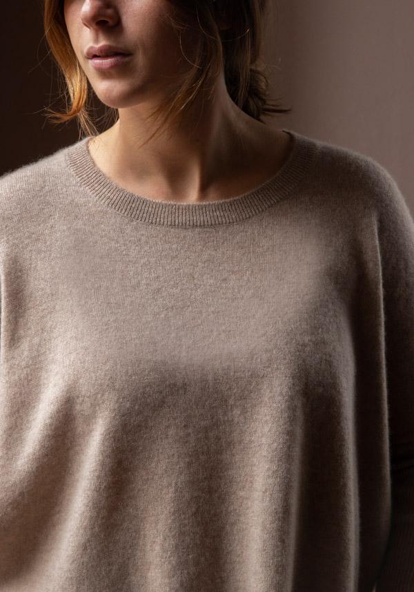 Rose & Lini ABSOLUT CASHMERE “PONCHO ASTRID” CHESTNUT Sostegno trimestrale