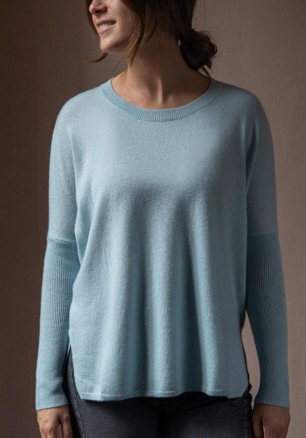 Rose & Lini ABSOLUT CASHMERE “PONCHO ASTRID” WATER Fino al 55% di sconto