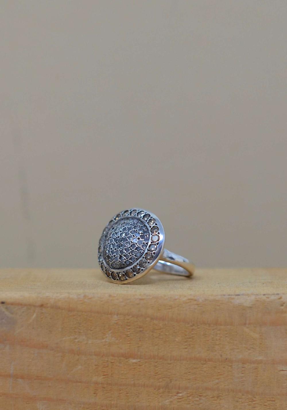 Rose & Lini ROSAMARIA “JULIA” DIAMONDS SILVER RING Rilascio limitato