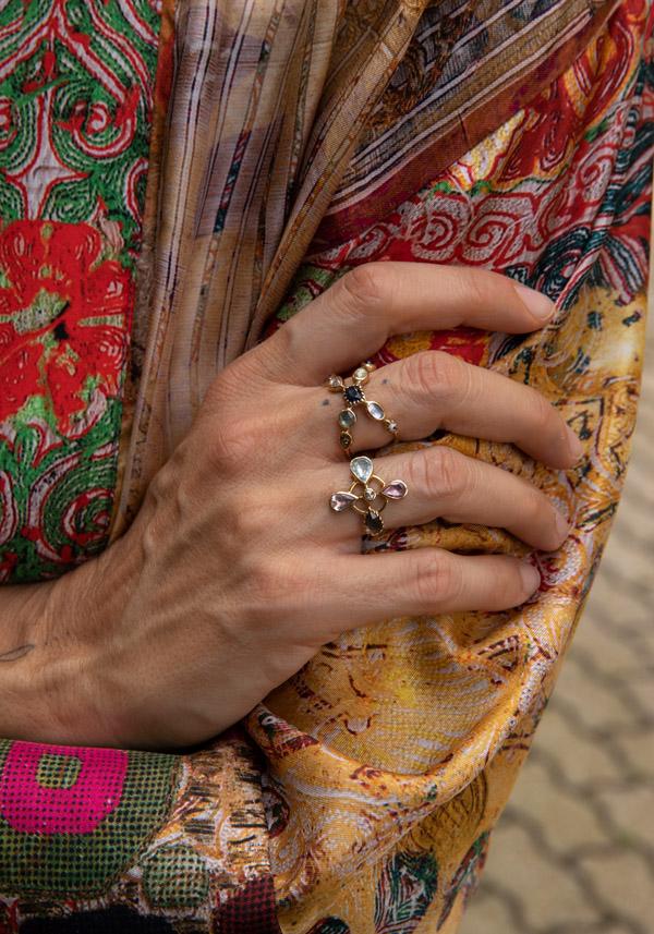 Rose & Lini DORETTE “BAGUE TRÈFLE” GOLD RING Officina