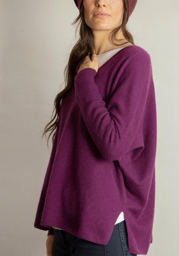 Rose & Lini ABSOLUT CASHMERE “PONCHO CAMILLE” EGGPLANT Italia