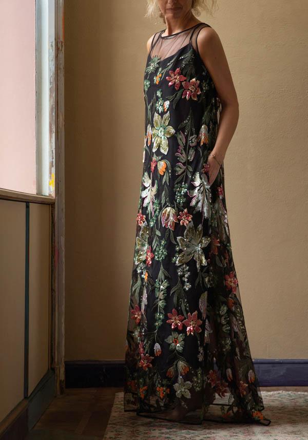 Rose & Lini CO.GO BLACK “DRESS VV354” FLOWER EMBROIDERIES Trasporto libero internazionale