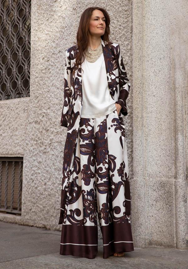 Rose & Lini CO.GO SILK BROWN & WHITE “COAT VG288” FLORAL In Vendita