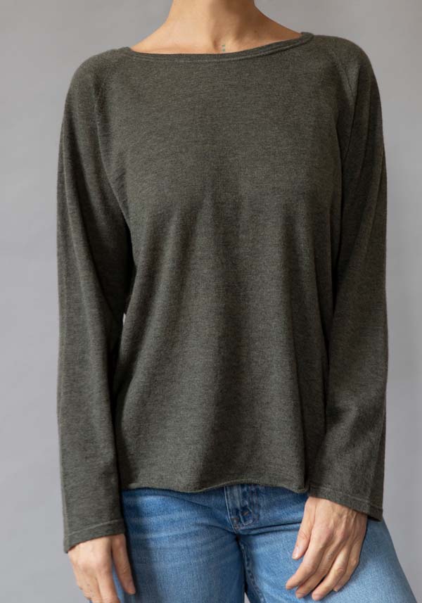 Rose & Lini MAJESTIC CASHMERE “COL BATEAU 457” KAKI SWEATER Vendita Calda