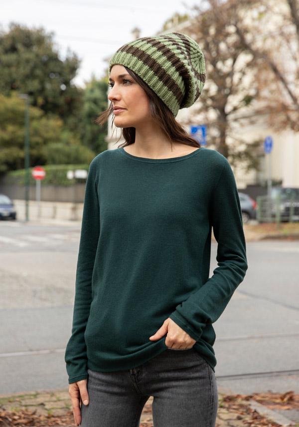 Rose & Lini MAJESTIC CASHMERE “COL BATEAU 607” FOREST GREEN SWEATER Vendita Economica