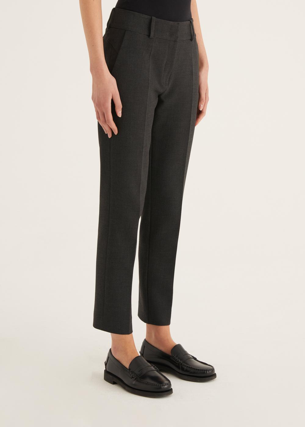 Rosso35 Pantalon capri “Kim” con zip frontale Acquista Ora