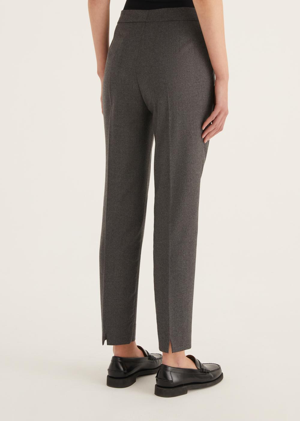 Rosso35 Pantalonecapri “Brigitte” con zip frontale 2025