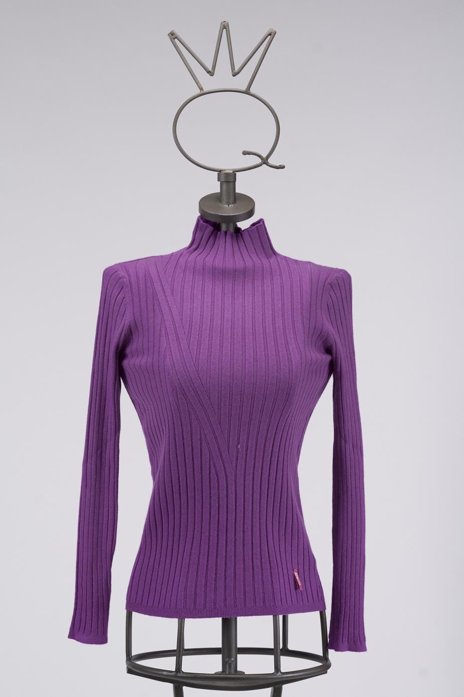 Save The Queen Maglia In Linea