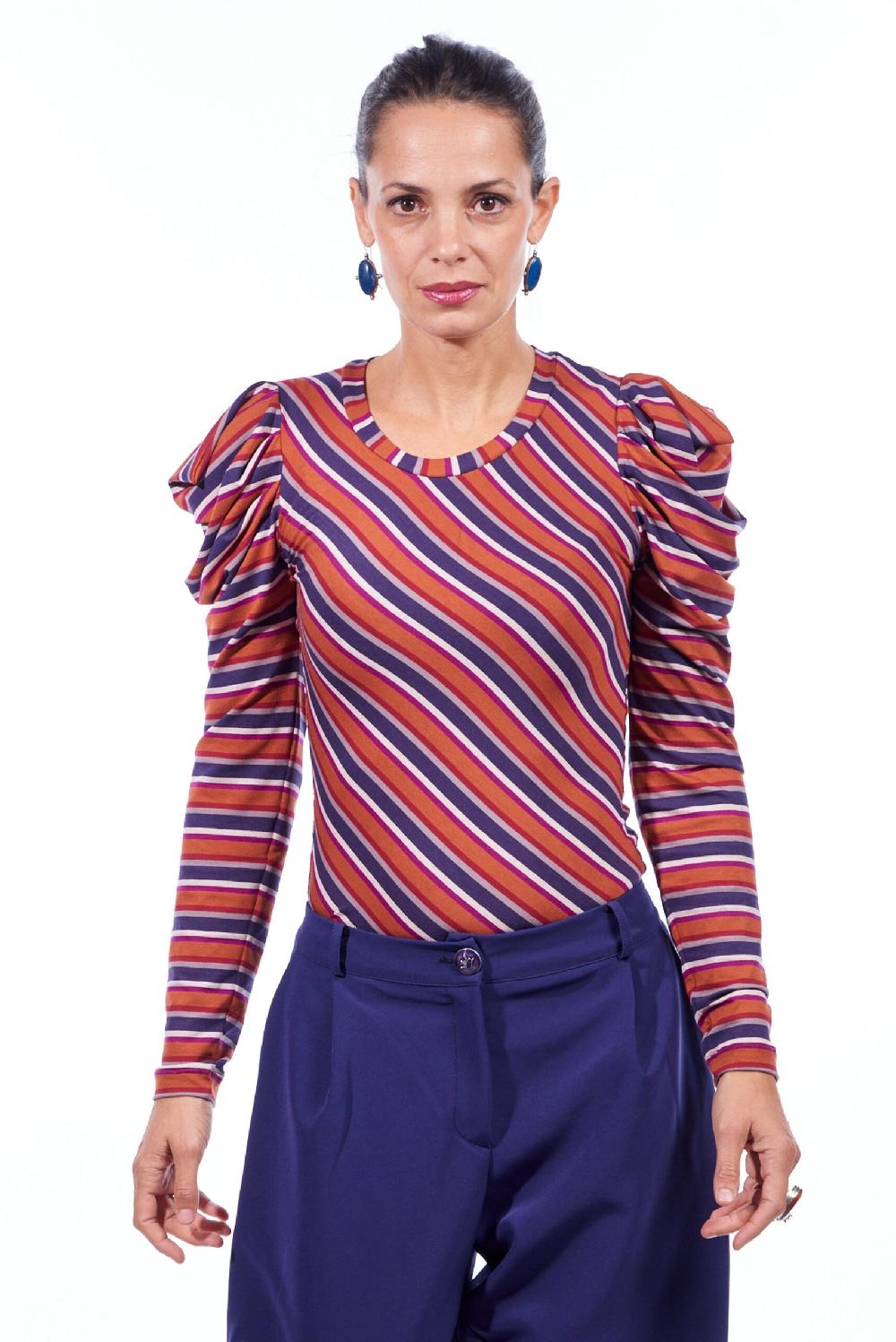 Save The Queen t-shirt a righe oblique Prezzo Ridotto