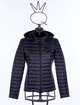 Save The Queen Piumino leggero color nero Offerta Giorno del Papà