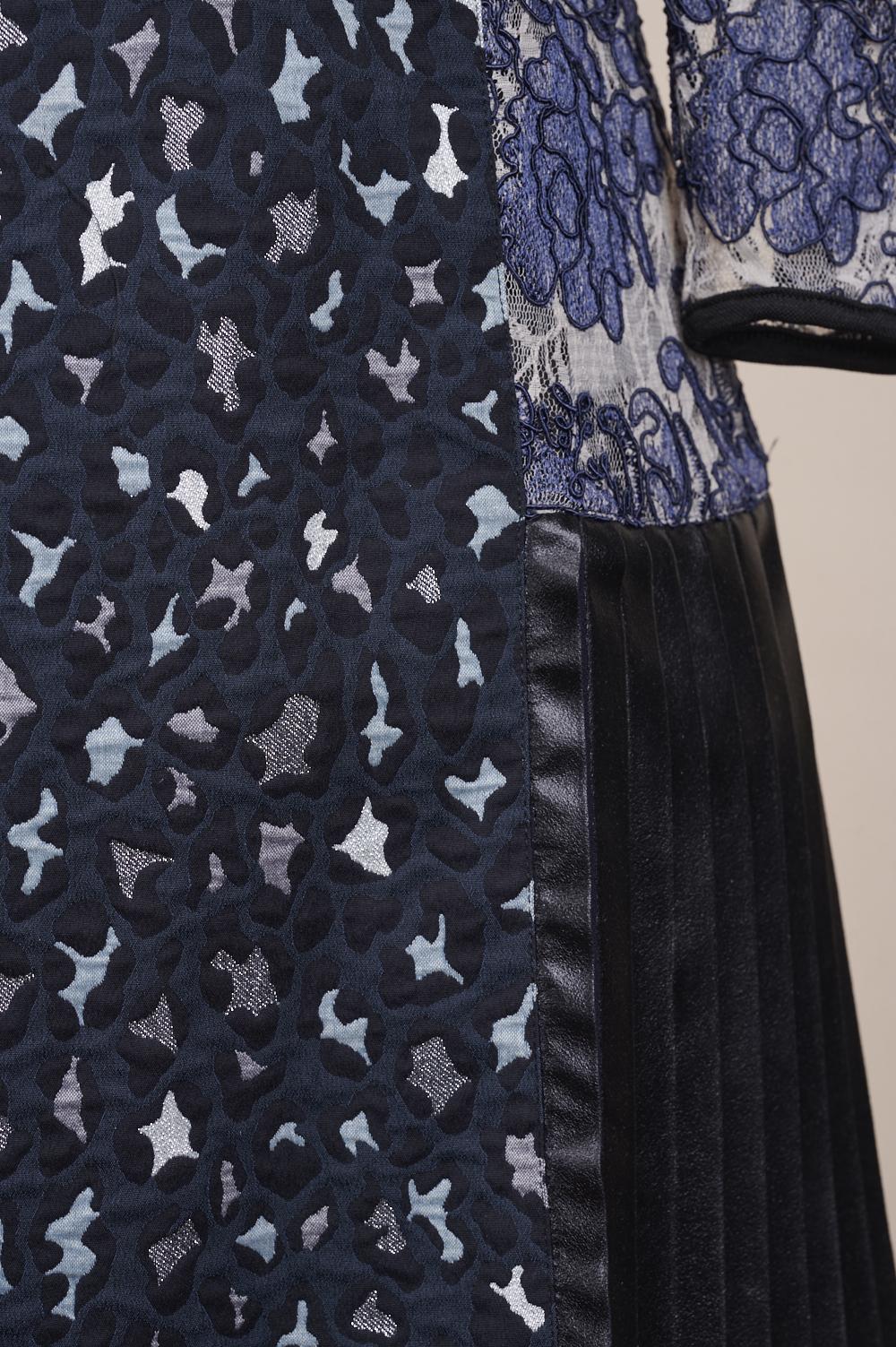 Save The Queen Vestito in jacquard e pizzo ricamato Soddisfazione Garantita