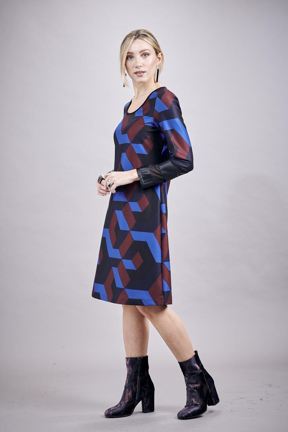 Save The Queen Vestito longuette con stampa “geometrica Promozione temporanea