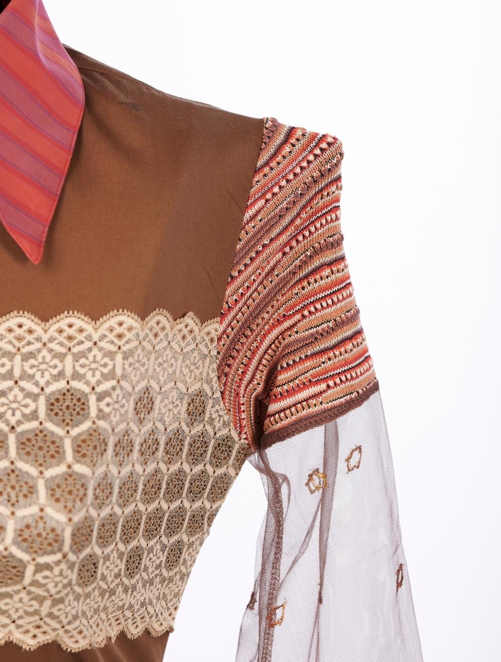 Save The Queen Camicia marrone con ricami e applicazioni Smaltimento dello stoccaggio