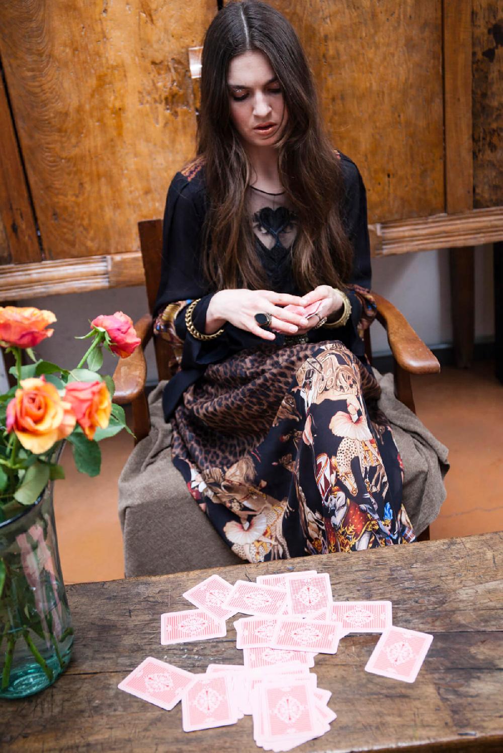 Save The Queen Blusa con ricami e dettagli stampati Offerte giornaliere