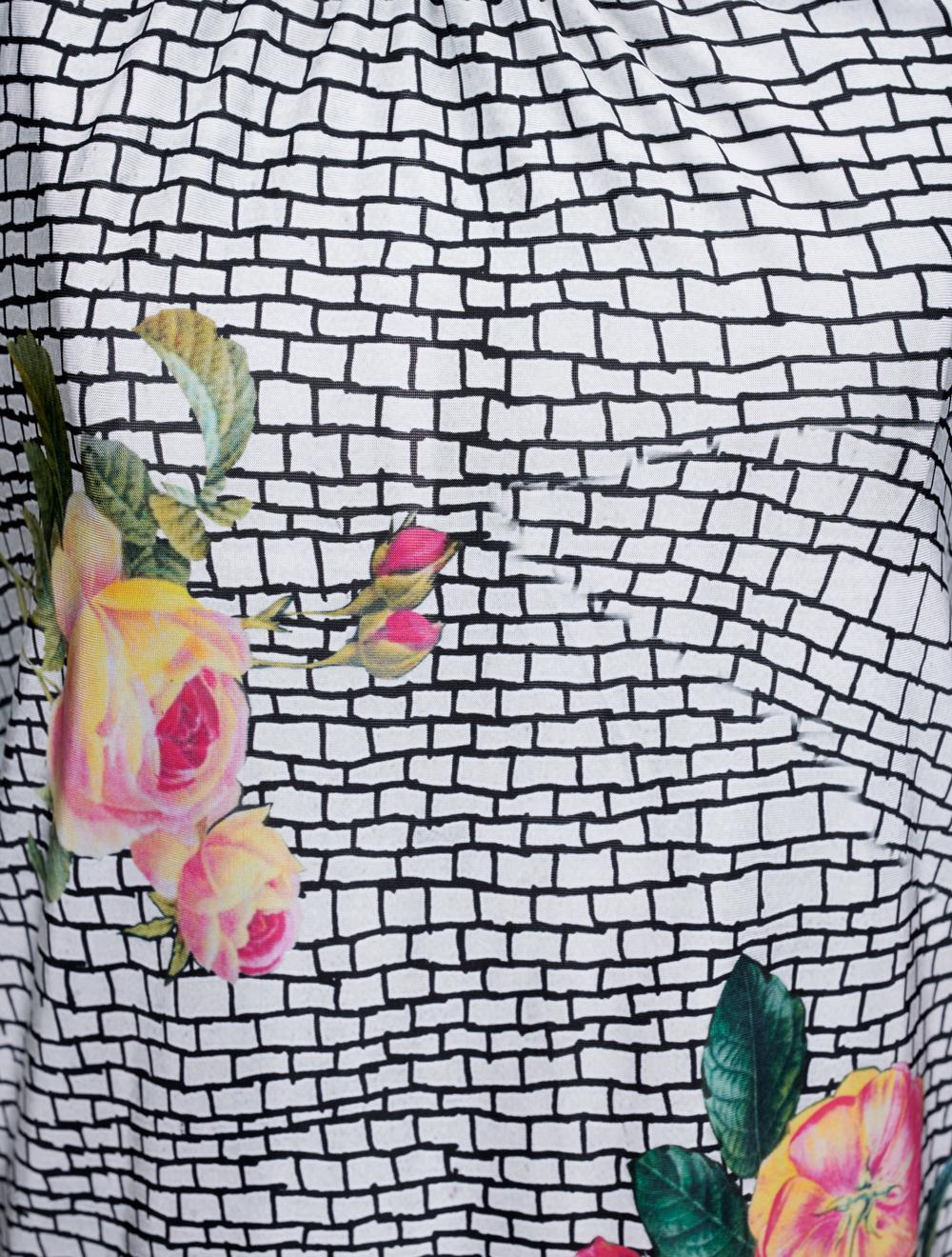 Save The Queen T-shirt in jersey di viscosa con stampa geometrica e floreale Soddisfazione Garantita