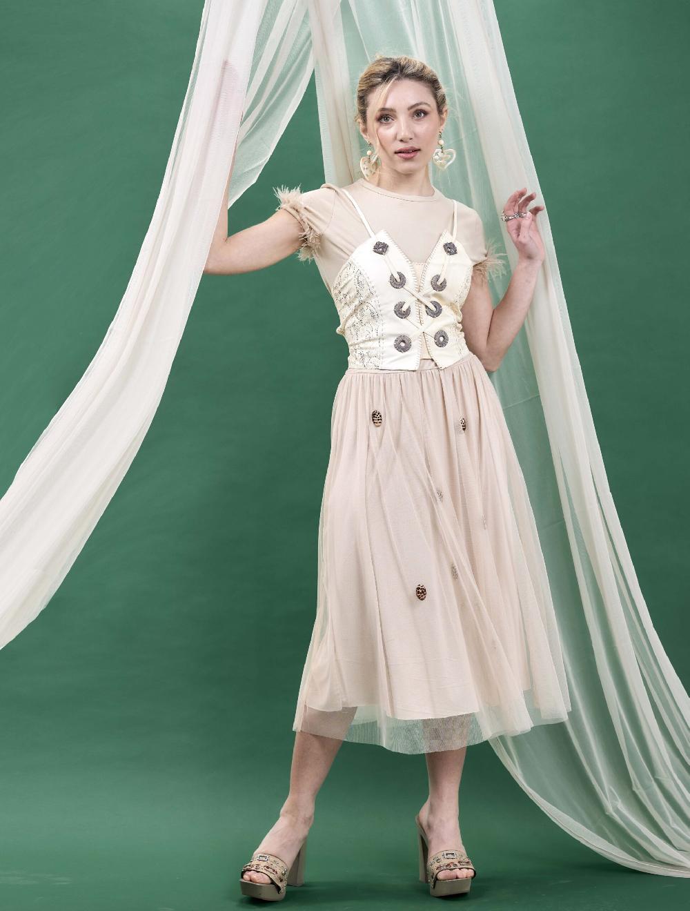 Save The Queen Gonna lunga beige con applicazioni Shopping Online