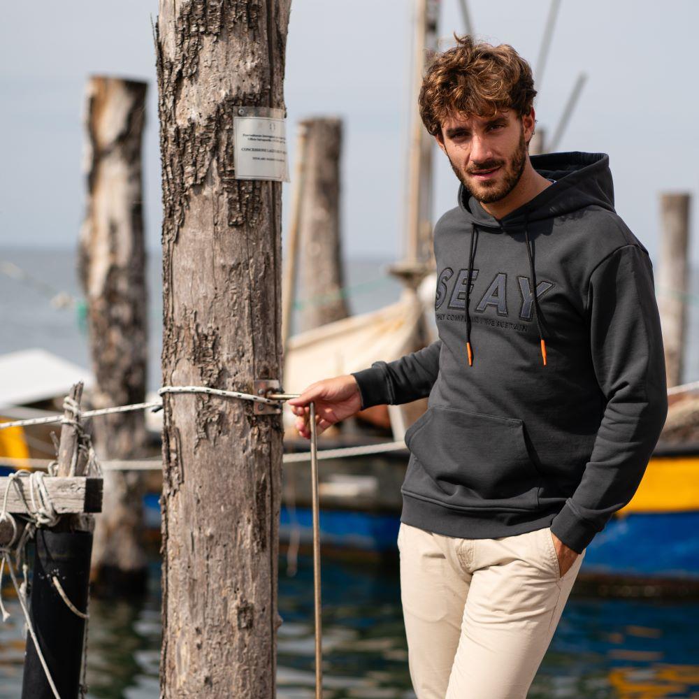 Seay / Felpa con Cappuccio Nera Delavé Italia