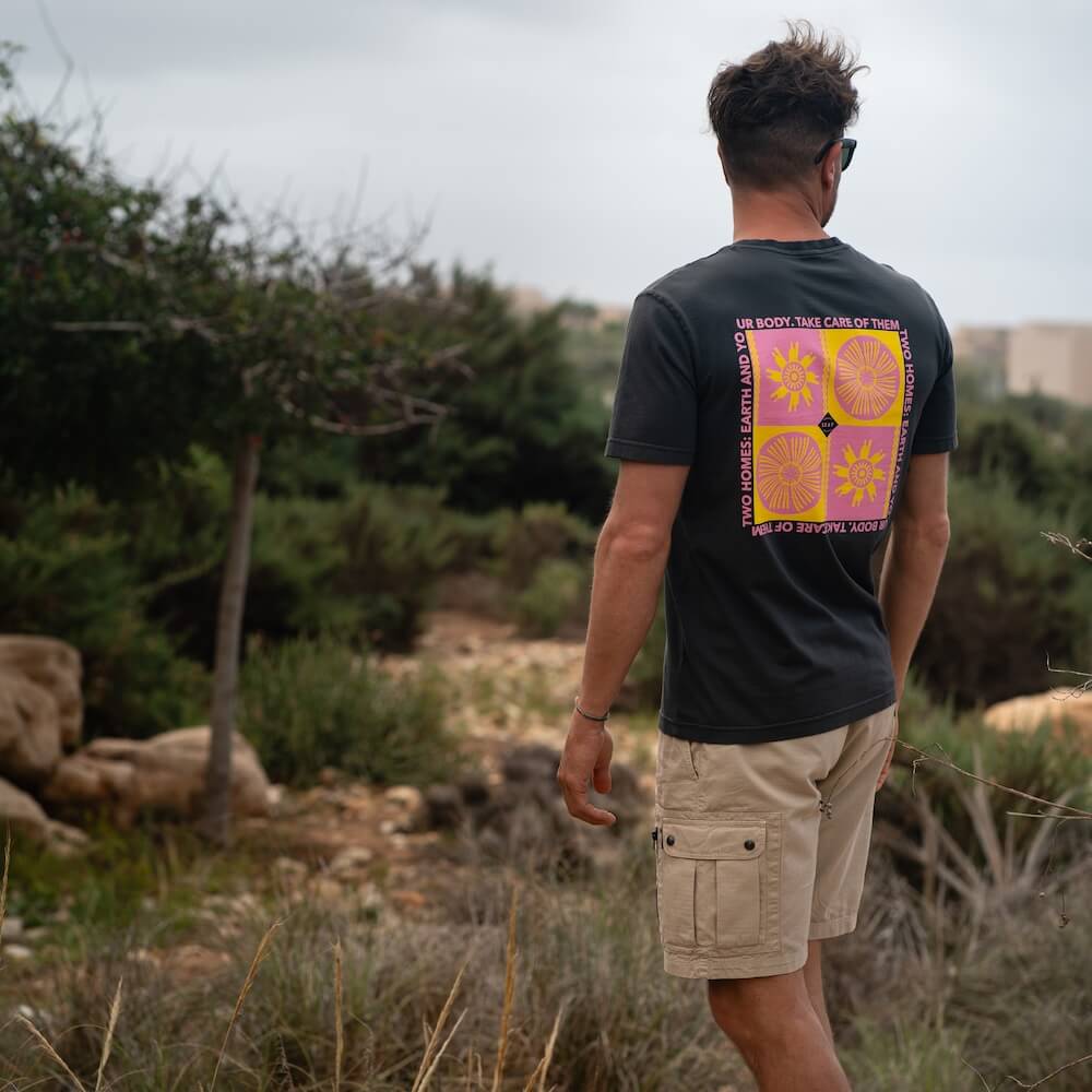 Seay / T-Shirt Nera Symbols Novità