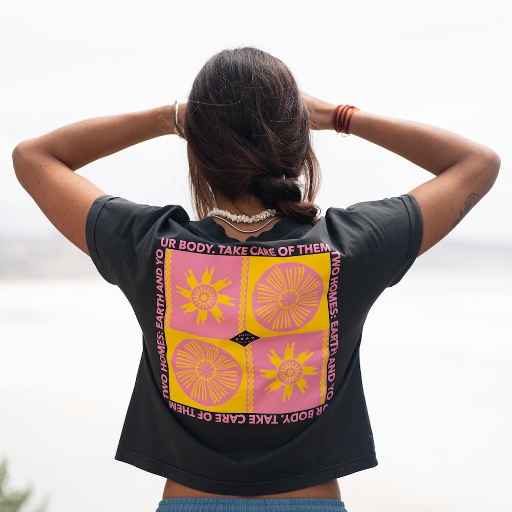 Seay / Crop T-Shirt Nera Symbols Nuova