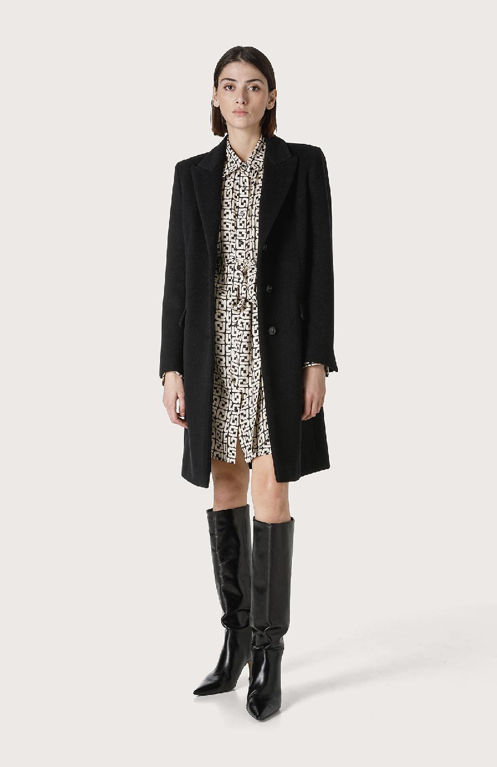 Seventy Cappotto a tre bottoni - Col. Nero Spedizione Gratuita