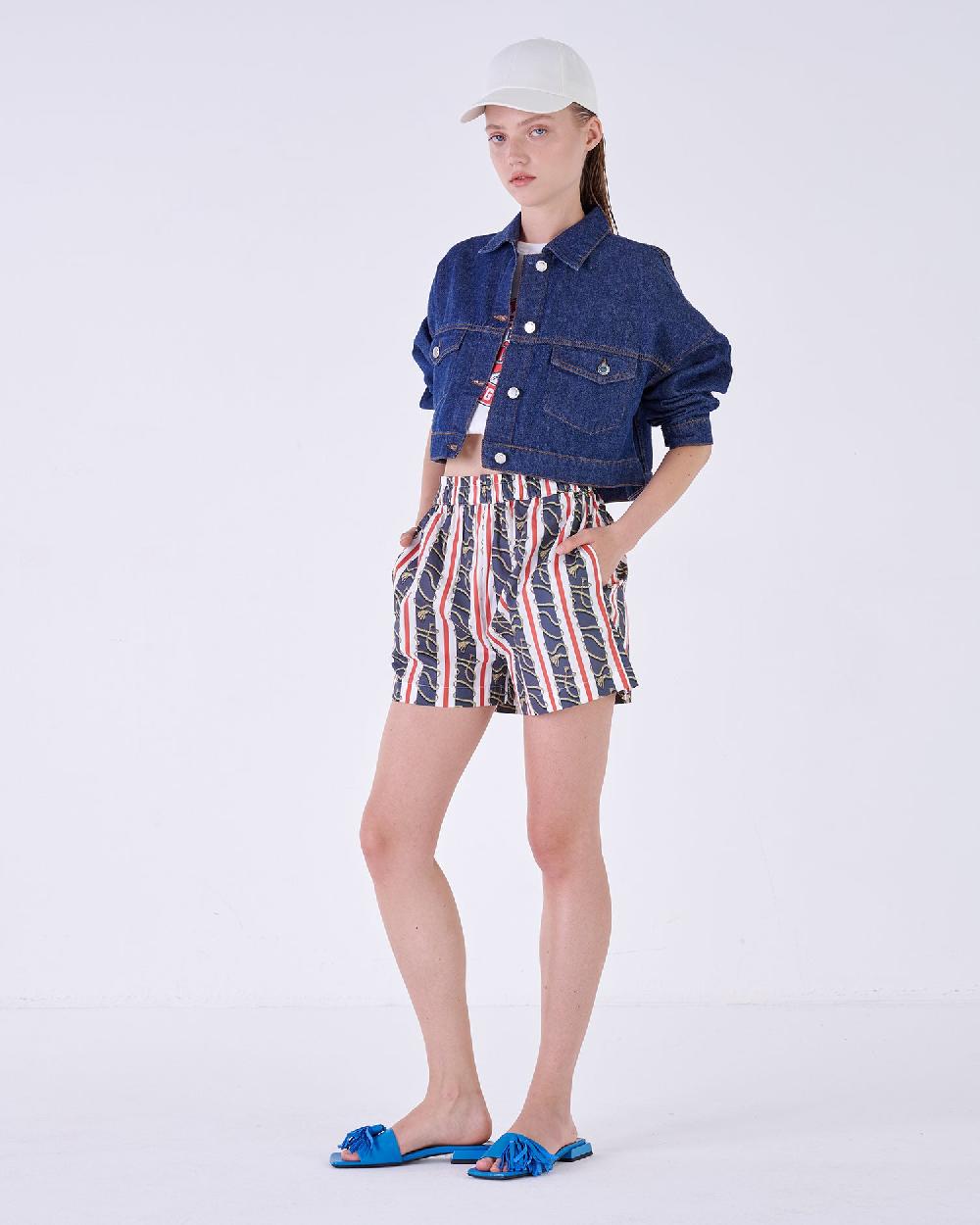 Silvian Heach Shorts a fantasia Italy