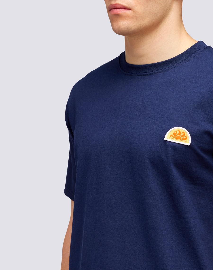 Sundek T-SHIRT HERITAGE PATCH m643tejy300-00700 Convenienza