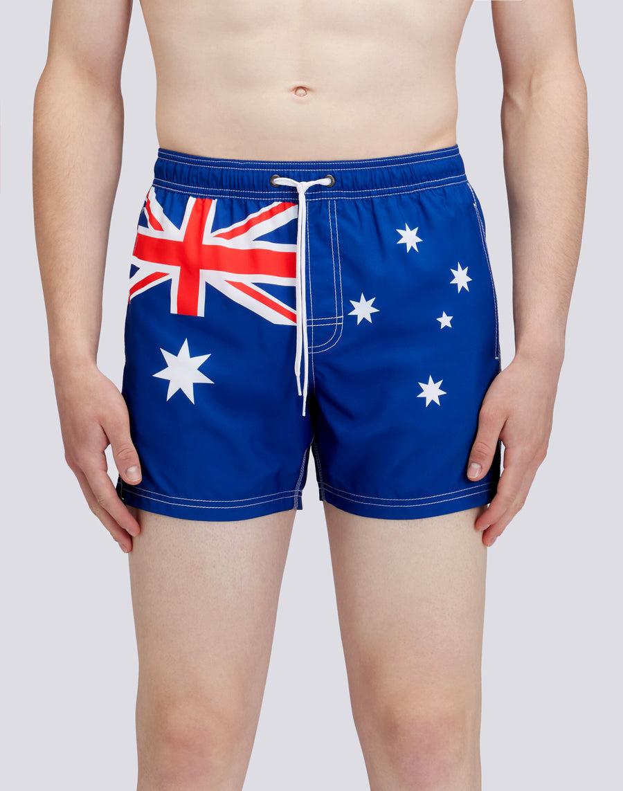 Sundek COSTUME DA BAGNO CORTO VITA ELASTICATA POLIESTERE RICICLATO REPREVE® BANDIERA AUSTRALIA M504BDRT3FG629FG Affare Del Giorno