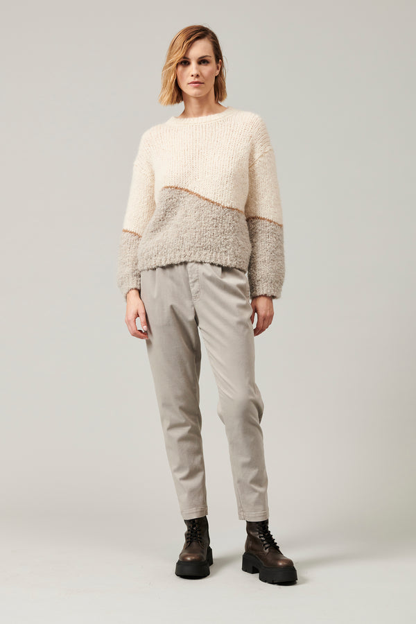 Transit Par Such Maglia oversize girocollo in filato di alpaca naturale con texture bou – Transit Nuovo