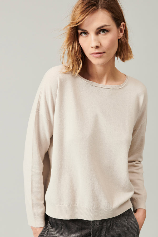 Transit Par Such Maglia oversize in viscosa e lana. linea a scatola collo a barchetta – Transit Presa
