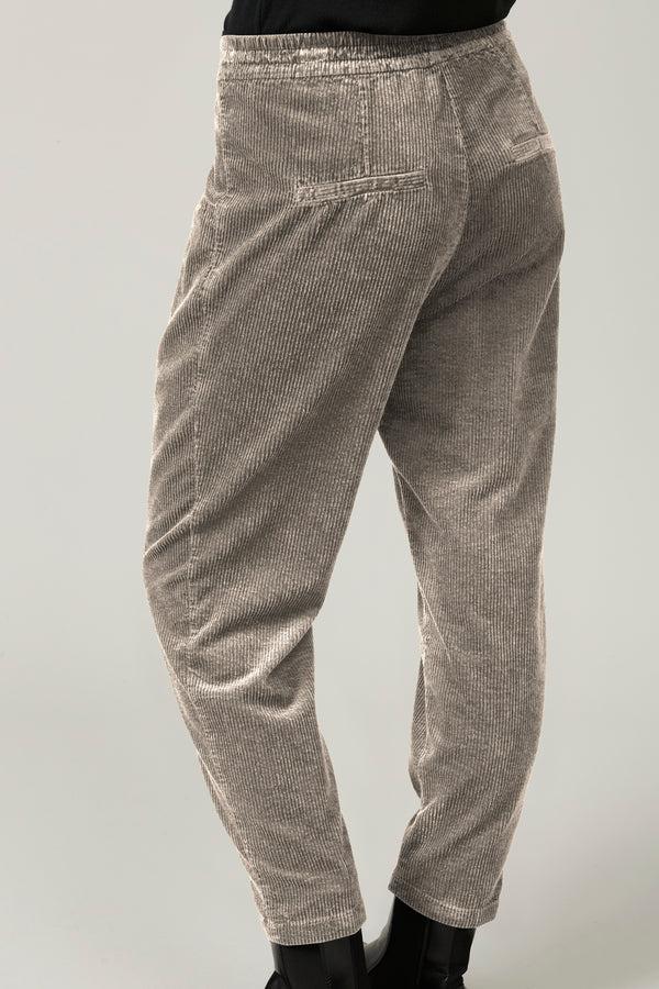 Transit Par Such Pantalone comfort fit con elastico in vita in velluto a coste di visco – Transit In Saldo