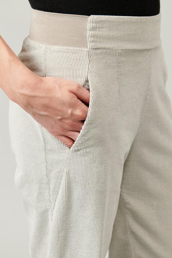 Transit Par Such Pantaloni comfort fit in velluto a coste di misto lana/cotone | 1013.C – Transit Italy
