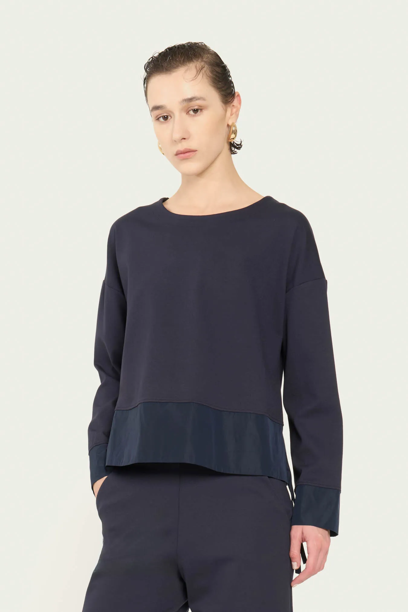 Vicario cinque T-shirt girocollo svasata manica lunga Tamara Shopping Online