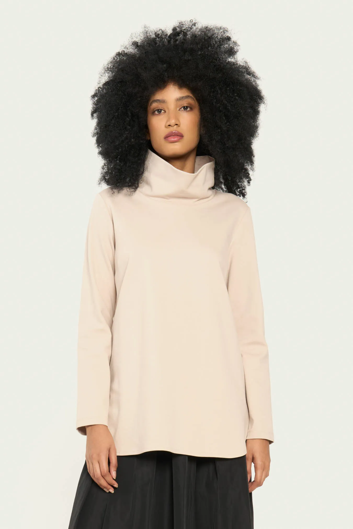 Vicario cinque T-shirt asimmetrica collo a ciambella manica lunga Taunietta Moda